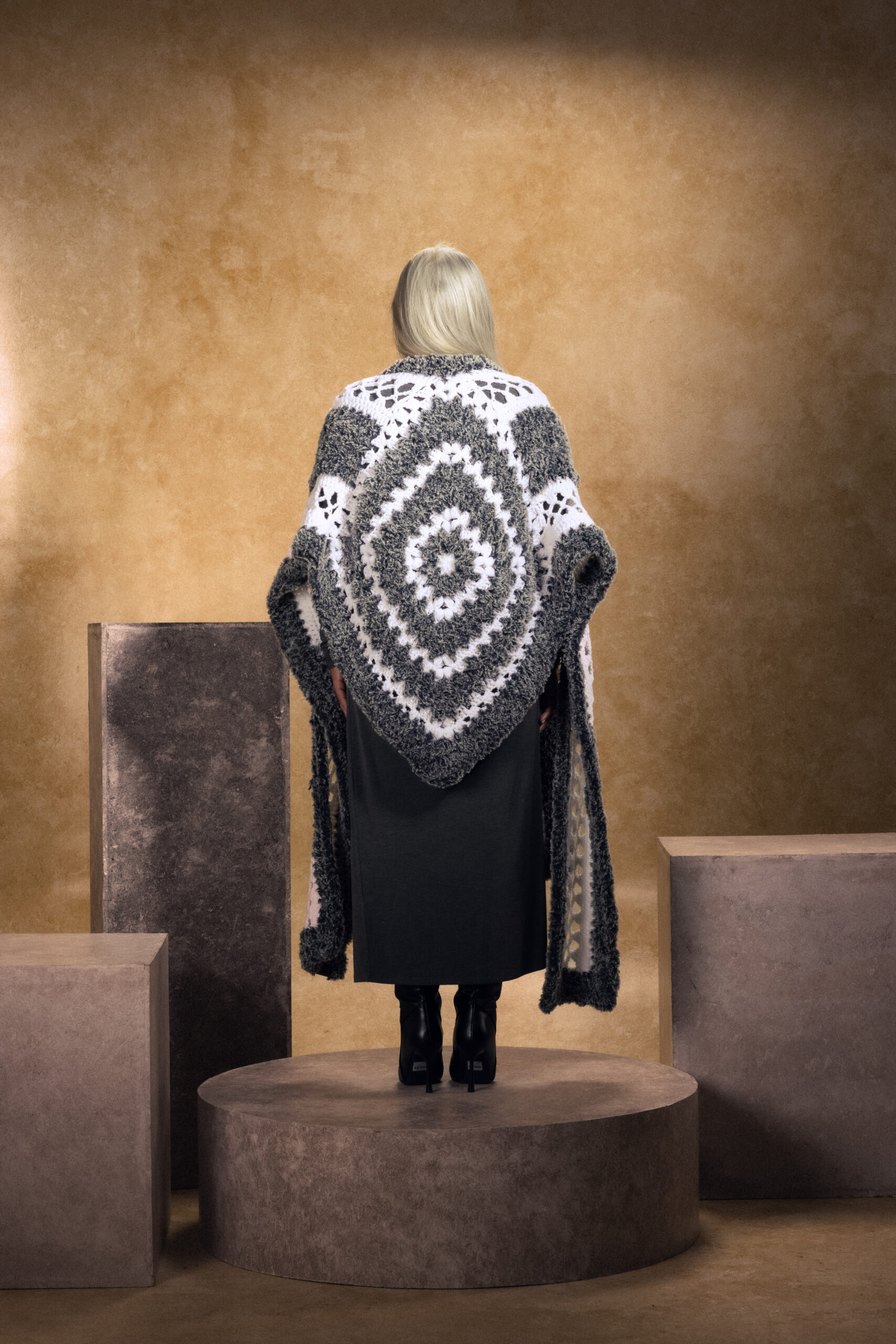 Fur Shawl - Image 4