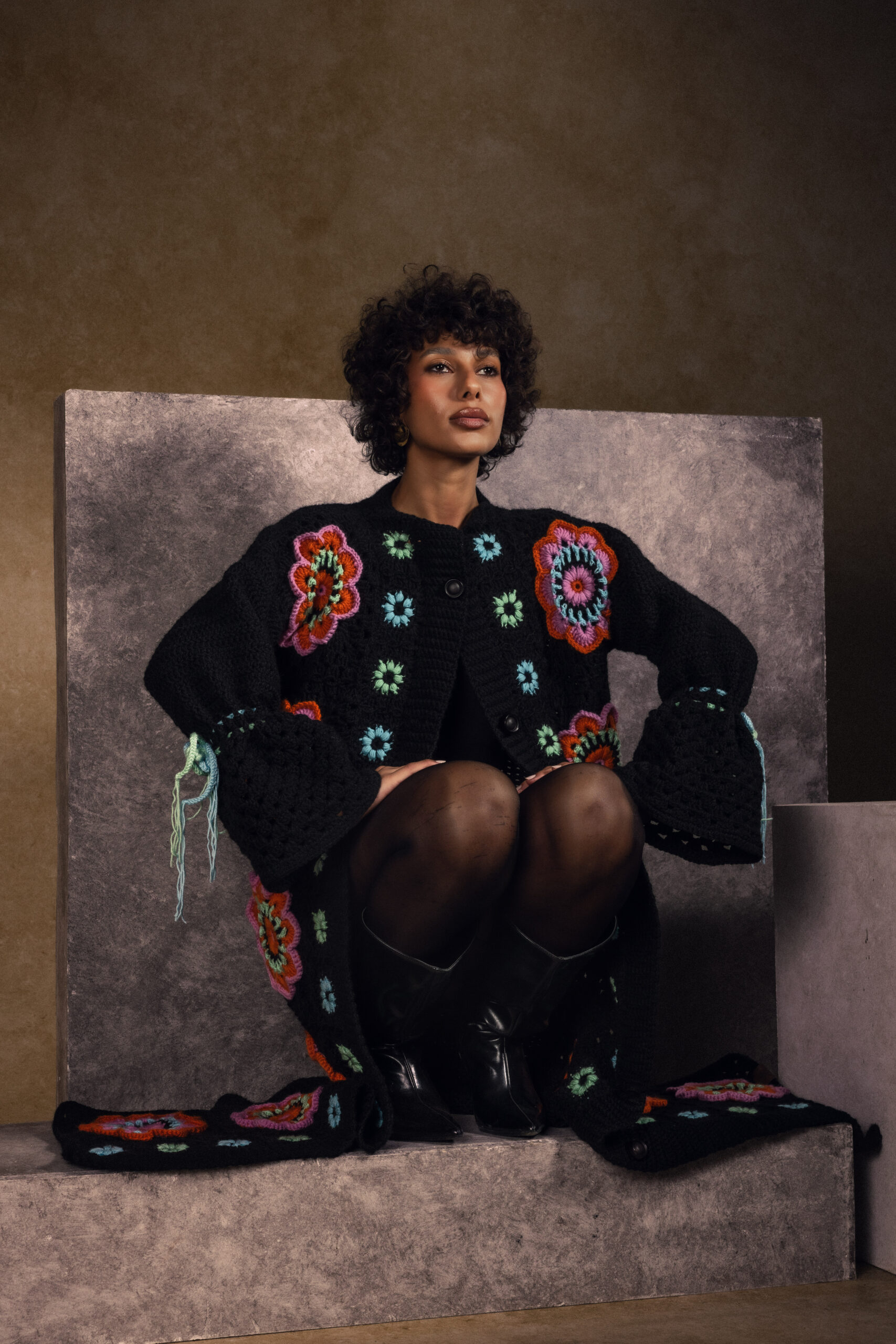 Black Canvas Bloom Coat - Image 4